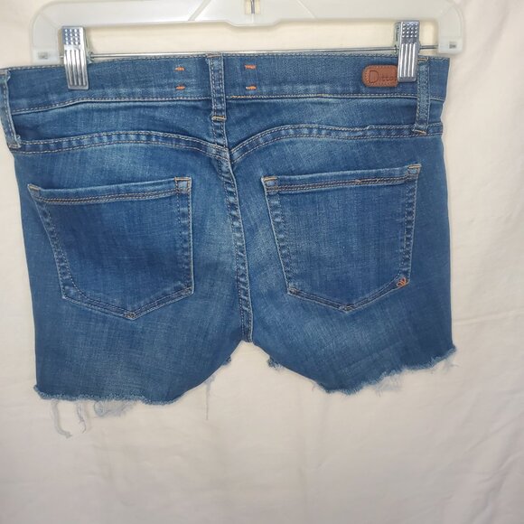 Pre-Loved Women’s Blue Dittos Skinny Flare Mid Rise Shorts Size 27 - Picture 2 of 9
